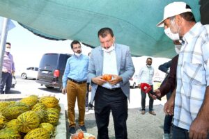 Gürkan’dan Narmikan’da Çiftçilere Destek