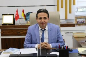 Yeni Milli Eğitim Müdürüne Hayırlı Olsun Ziyareti Yeni Milli Eğitim Müdürüne Hayırlı Olsun Ziyareti
