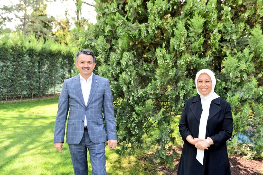 Kayısı Alımı İçin Teşekkür Ziyareti AK Parti MKYK Üyesi
