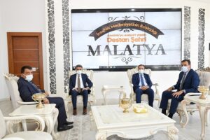 Bakan Yardımcısı Çataklı dan Gürkan a Ziyaret Bakan Yardımcısı Çataklı dan Gürkan a Ziyaret