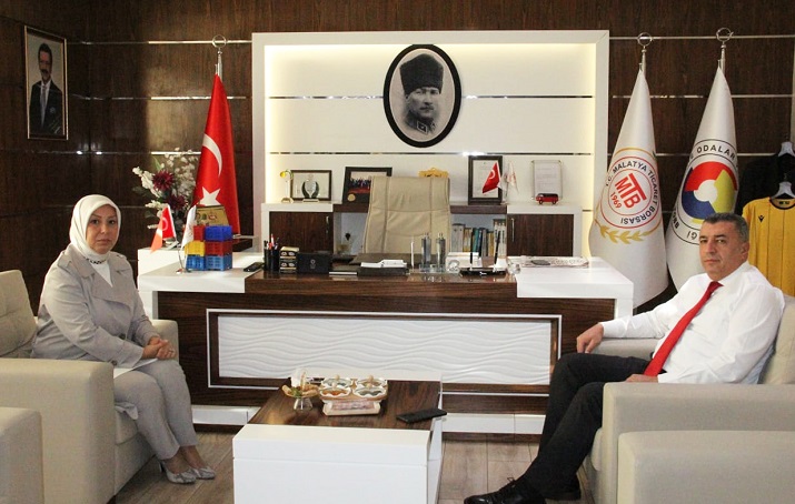 Pazartesi Kuru Kayısı Fiyatları Belirlenecek AK Parti MKYK Üyesi