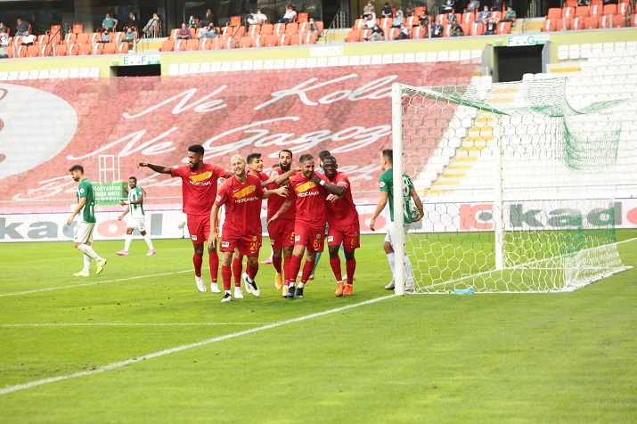 KAPLAN Kıl Payı 3 Puanı Kaçırdı 1-1 Süper Lig'in 5. haftasında