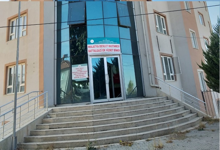 Metruk Bina İlçeye Kazandırılsın Battalgazi İlçesi Alacakapı Mahallesinde