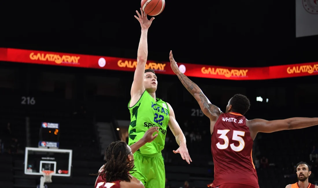  Tofaş Basketbol Takımı, Türkiye